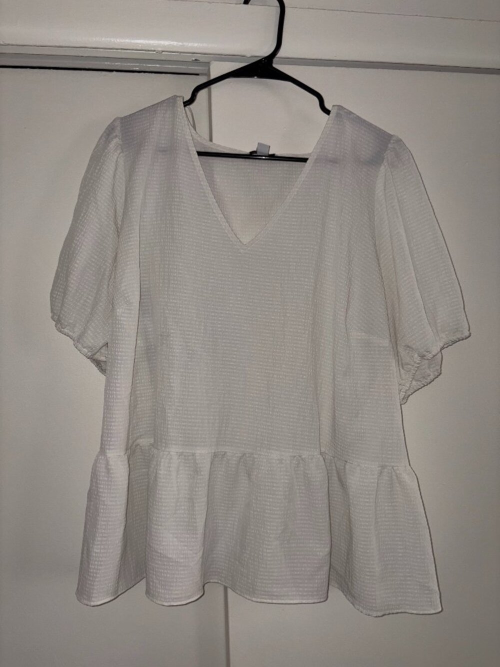 Nine West 2X White Peplum Top
